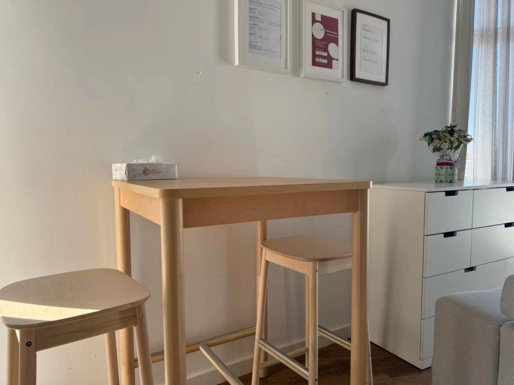 Comfy Room Near Metro & Airport Lisbon Exterior photo